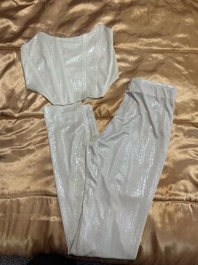 Fashion Nova White Shiny Croc-Embossed Jumpsuit Set